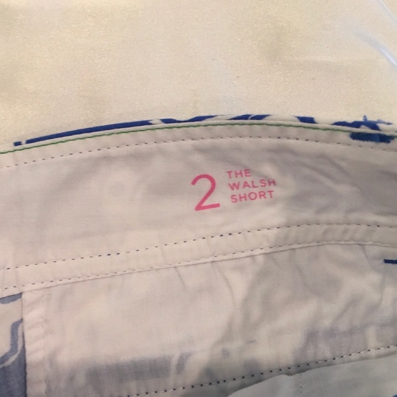 Lily Pulitzer The Walsh Shorts - Picture 2 of 2